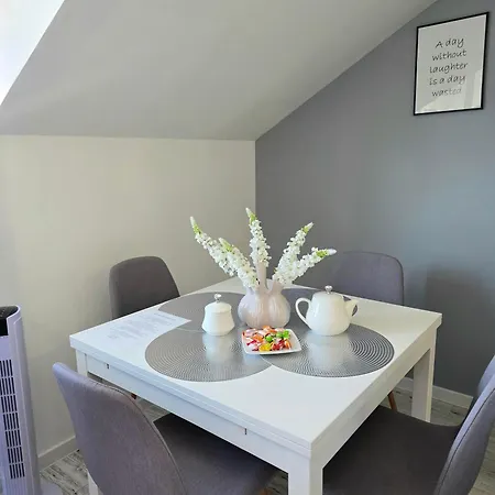 Lägenhet Z Widokiem Na Wieze *