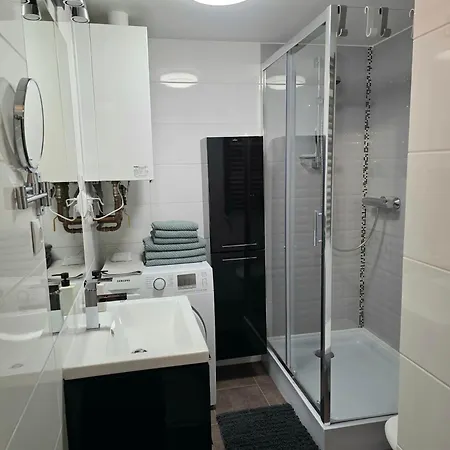 Z Widokiem Na Wieze Lägenhet *