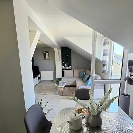 Lägenhet Z Widokiem Na Wieze *