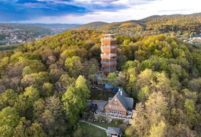 Z Widokiem Na Wieze ואלבריץ'